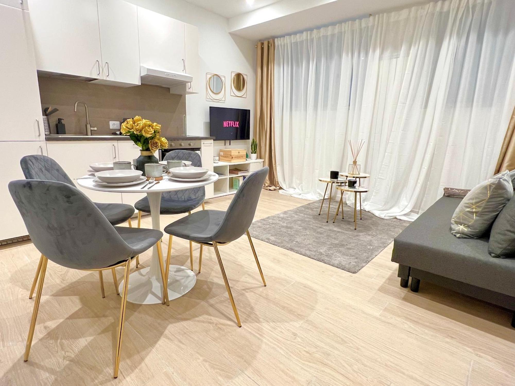 The Boutique Houses - Hebrew Quarter Милан Экстерьер фото